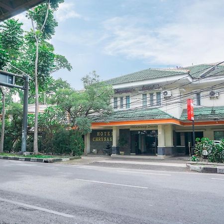 Oyo 2085 Chrysanta Hotel Bandung Bagian luar foto