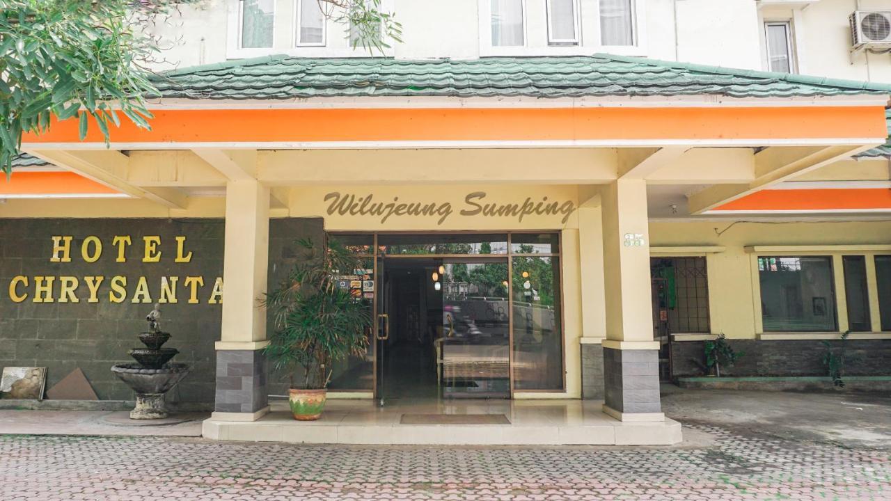 Oyo 2085 Chrysanta Hotel Bandung Bagian luar foto